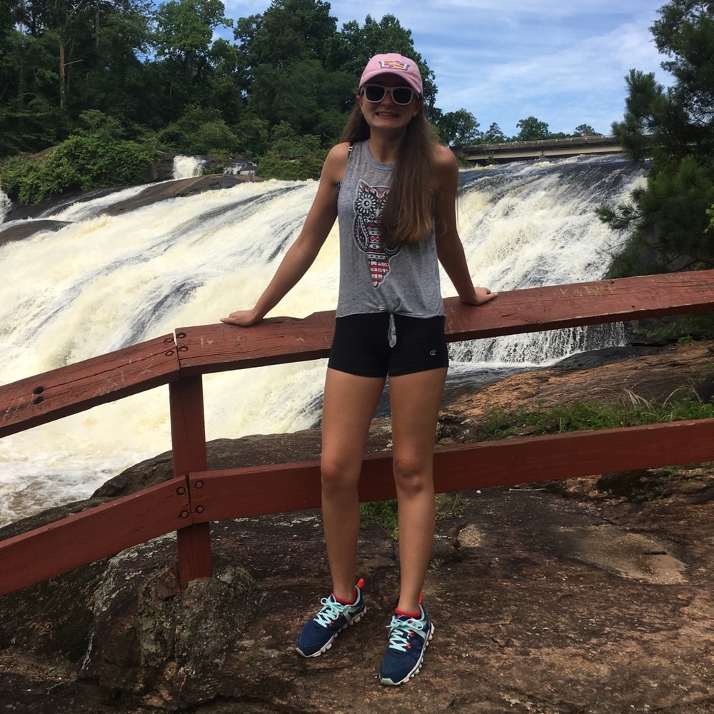 Meet your Posher, Valerie